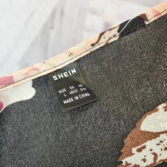 SHEIN Size L Black and Floral Tank Top with Lace Detail Straps and Plunge Neck - Picture 9 of 11